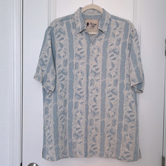 Vintage Silk Circa 1969 Light Blue Tropical Print Button Down Shirt Size Large - Picture 1 of 9